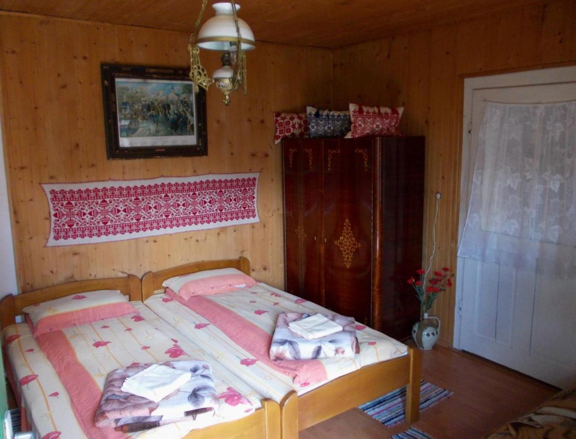 Kristaly Vendeghaz Hotell Rimetea Exteriör bild